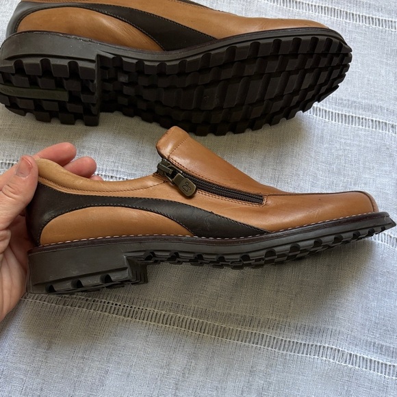 Donald J. Pliner Tan Leather Women's Loafer - Picture 7 of 15